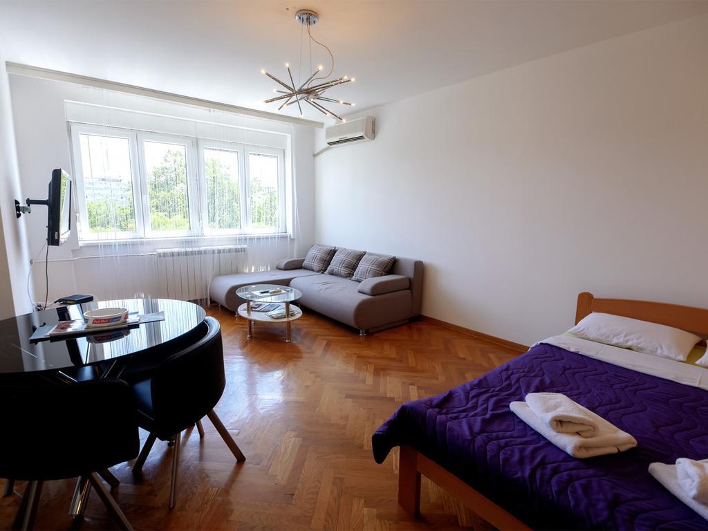 Apartments Sat Белград Экстерьер фото