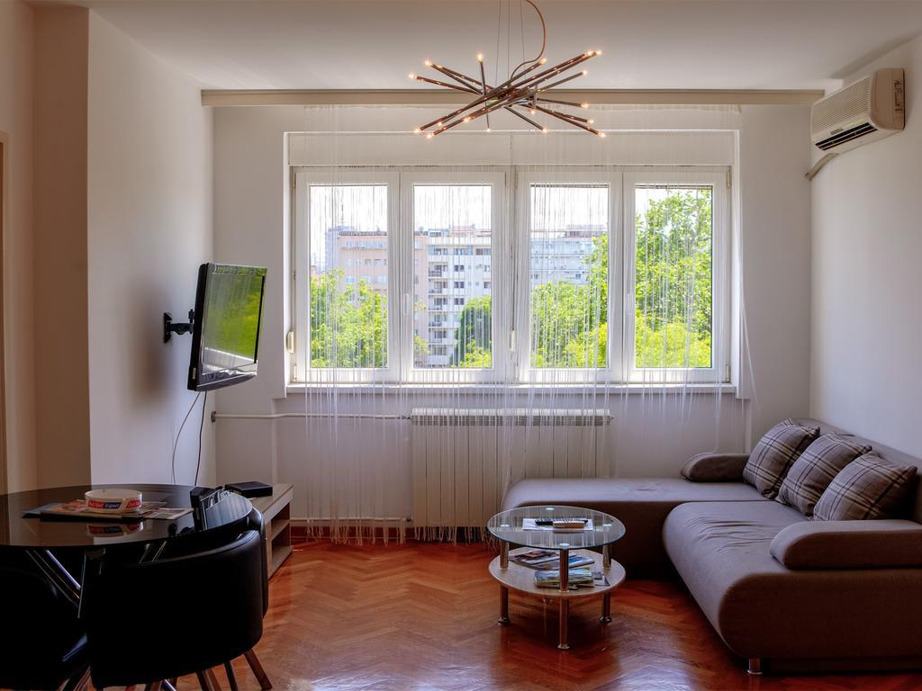 Apartments Sat Белград Экстерьер фото